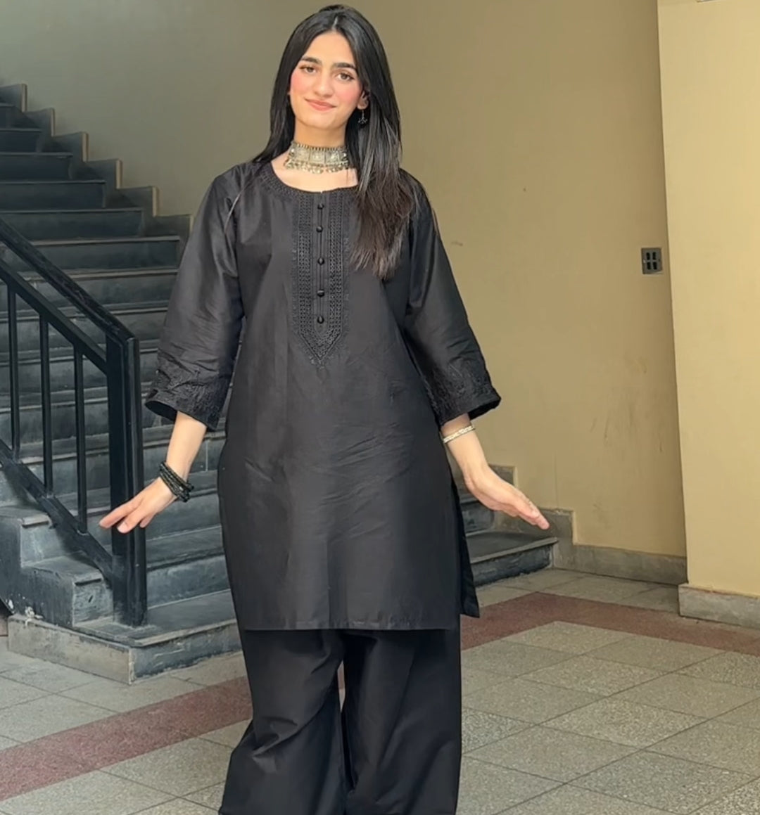 Black Blush (Embroidery 3.Pcs with Farshee Shalwar)