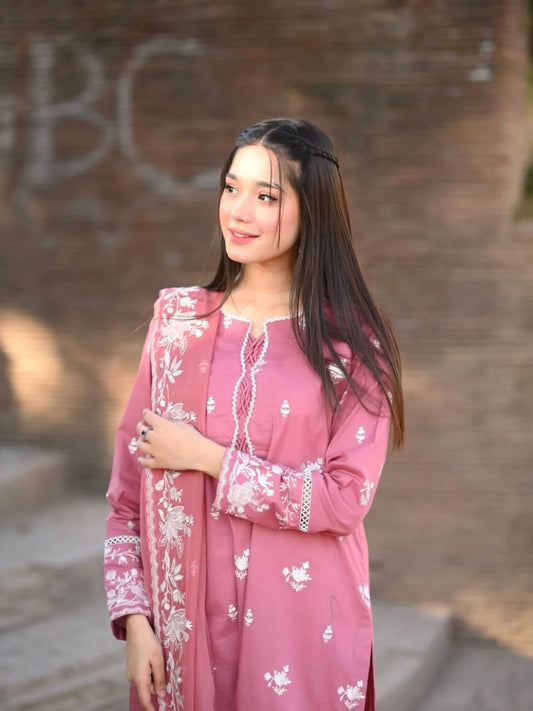 Blush (Embroidey 3.PCs)