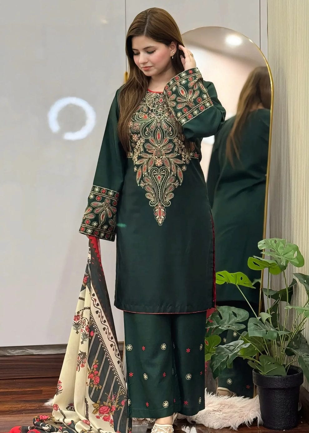 Dinar (Embroidery 3.PCs)