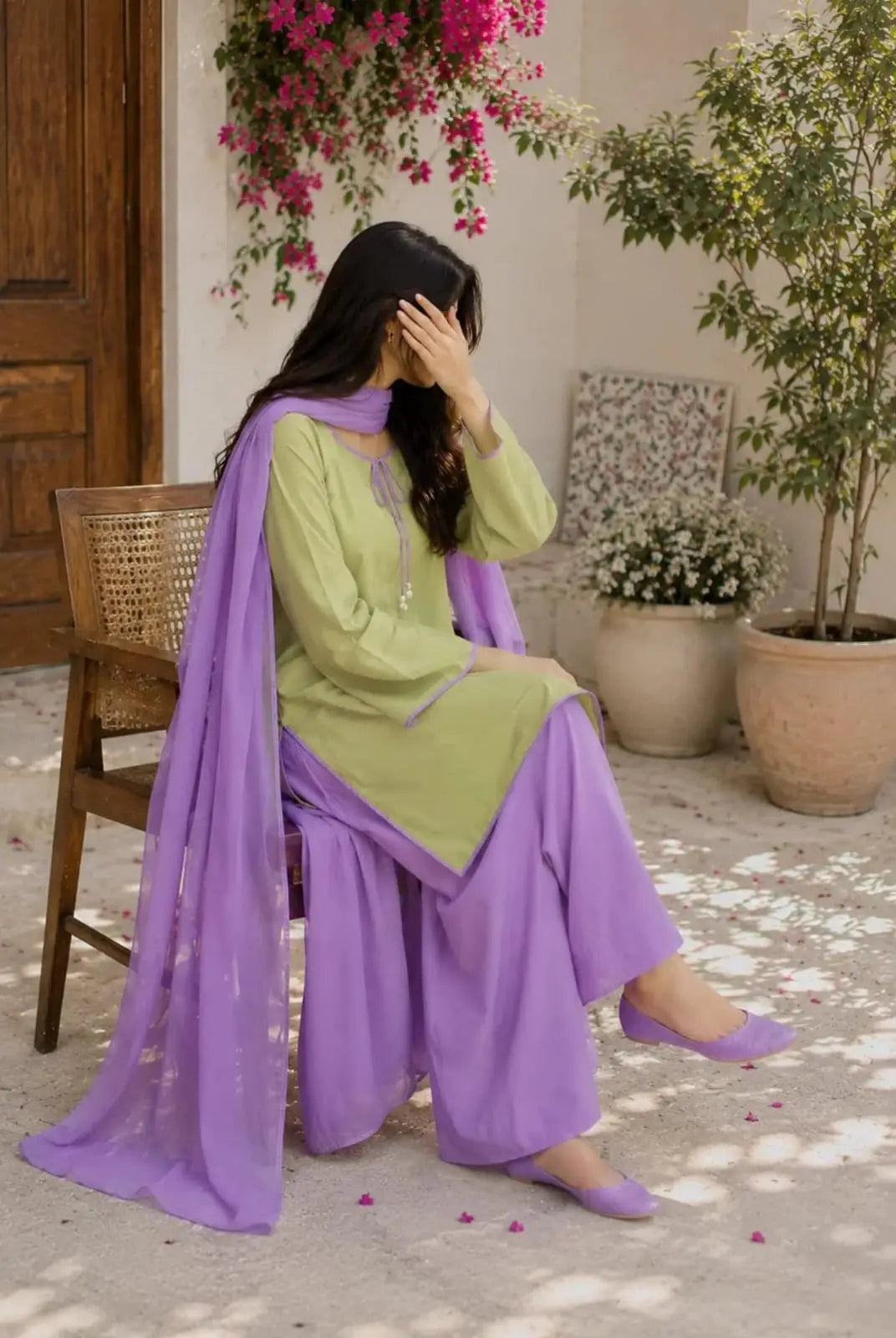 Green Parrot ( 3.PCs )