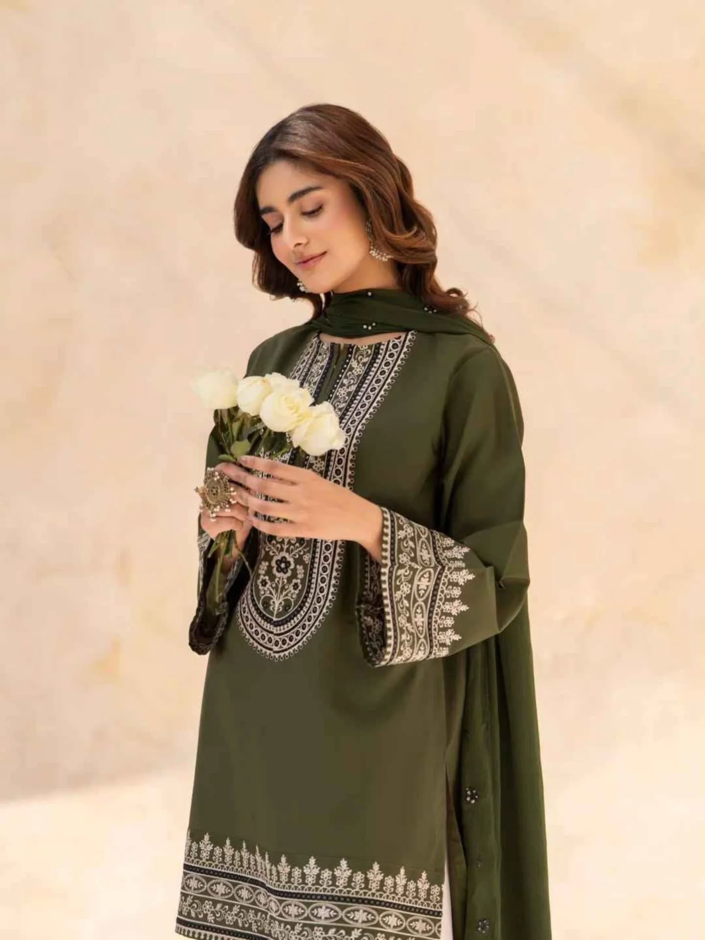 Gulnaar (Embroidery 3.PCs)