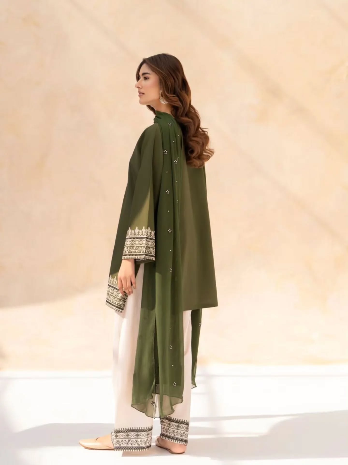 Gulnaar (Embroidery 3.PCs)