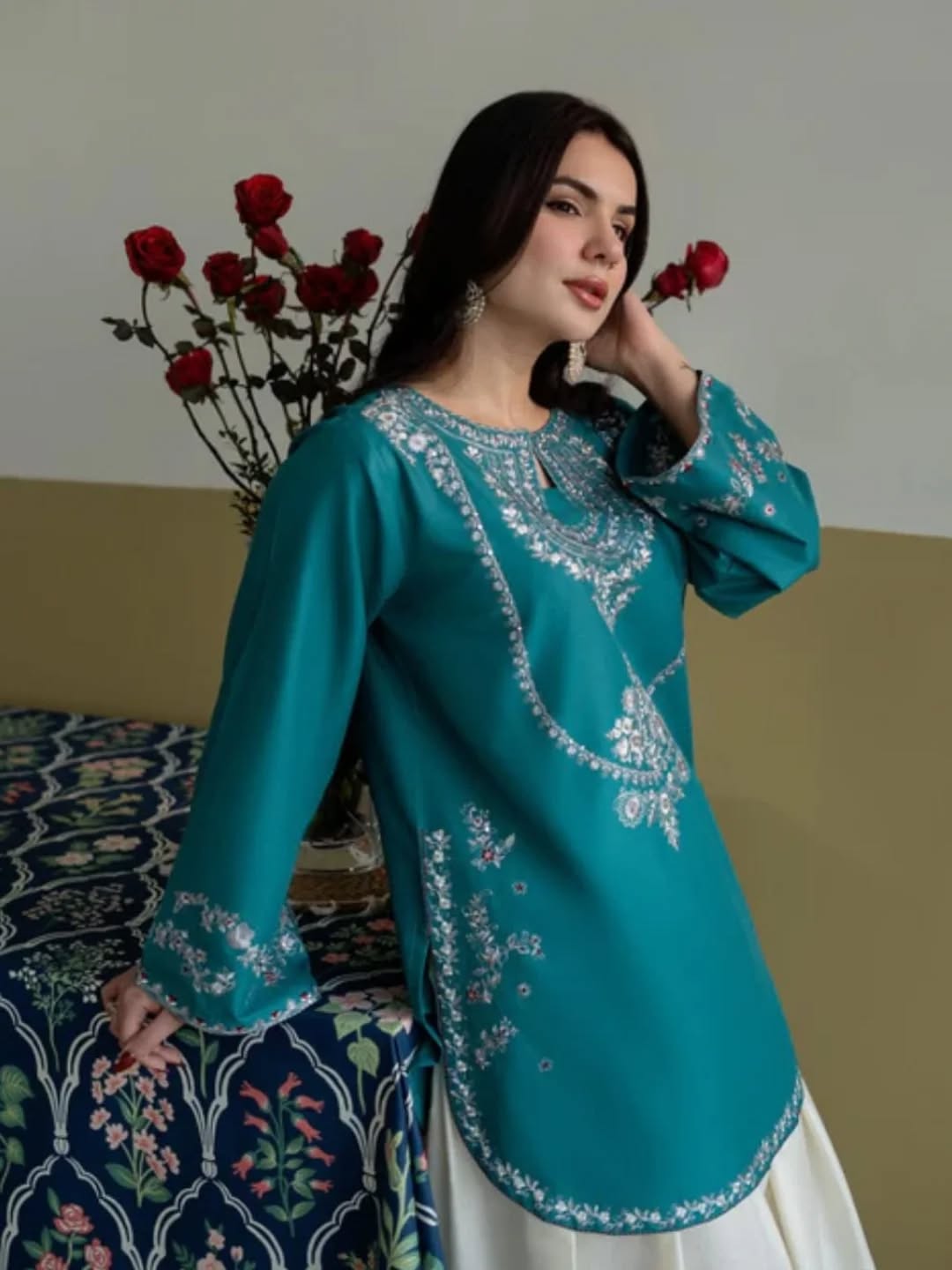 Jasmin (Embroidery 2.PCs)