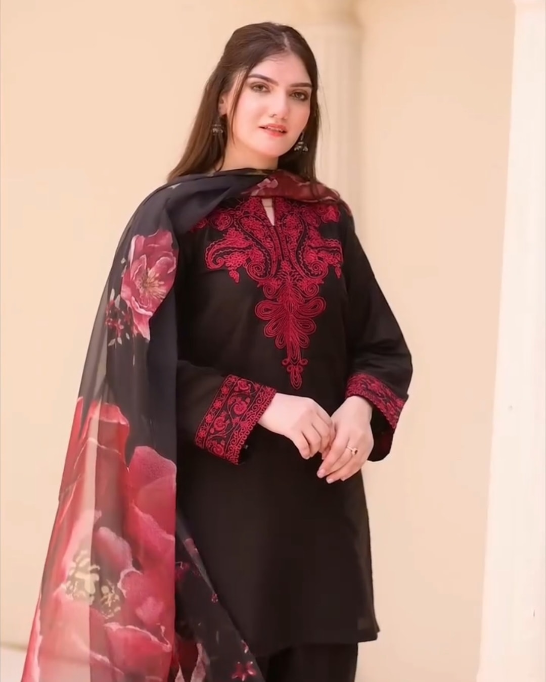 Moon light Embroidery (3.pcs)