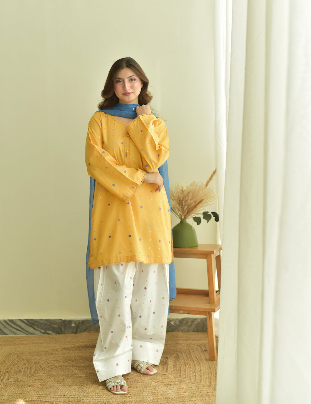 Nisha (Embroidery 3.PCs with farshee Shalwar)