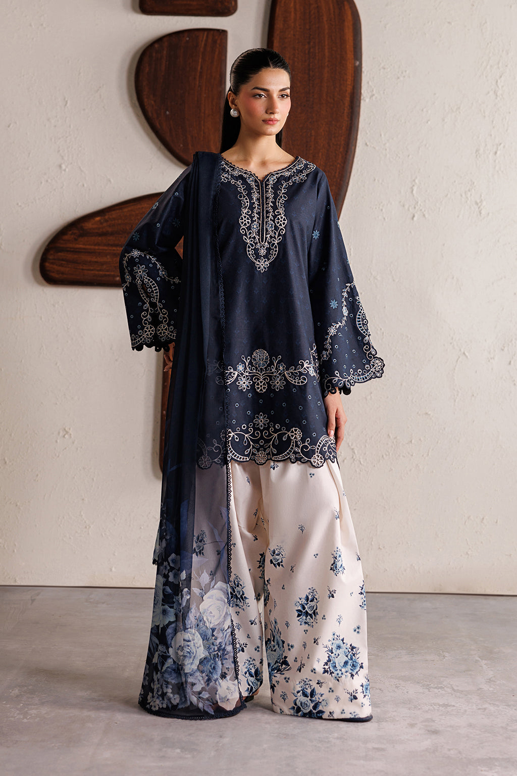 Blue Ocean (Embroidery 3.PCs with Farshee Shalwar)