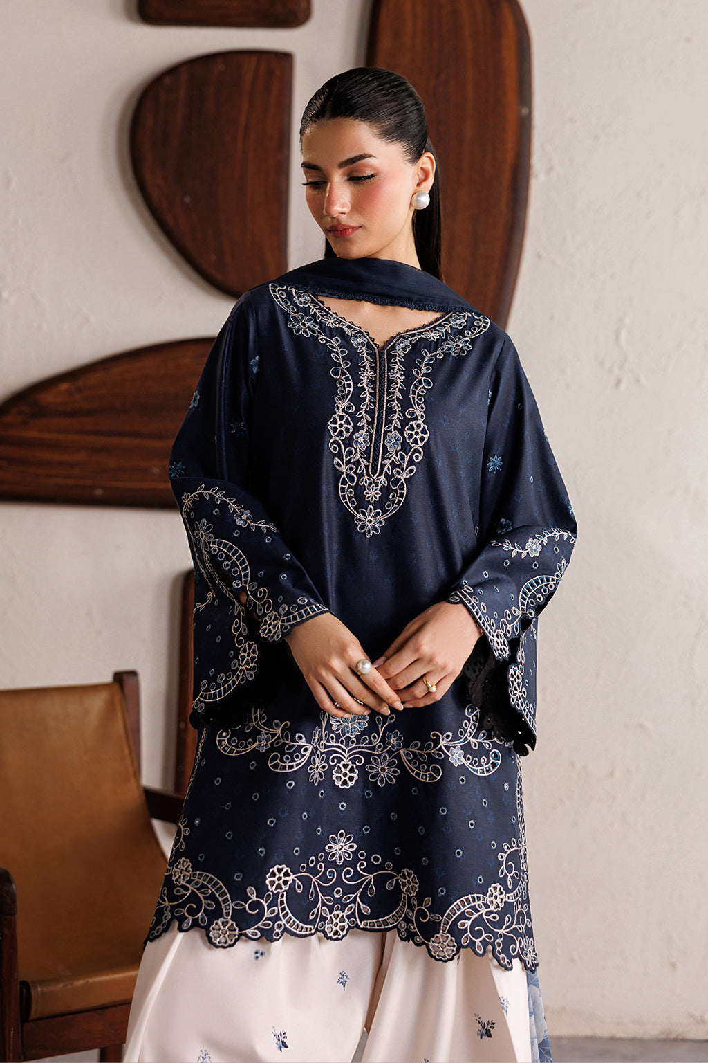 Blue Ocean (Embroidery 3.PCs with Farshee Shalwar)