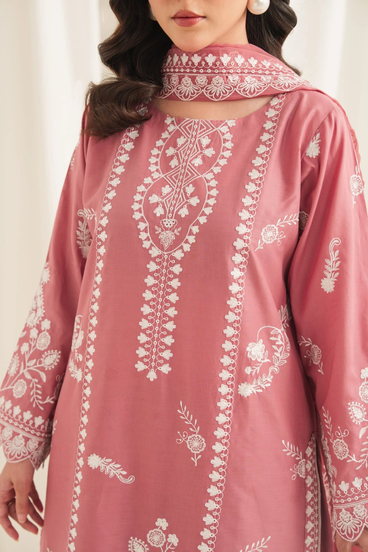 Pinki (Embroidery 3.PCs in Long Length)