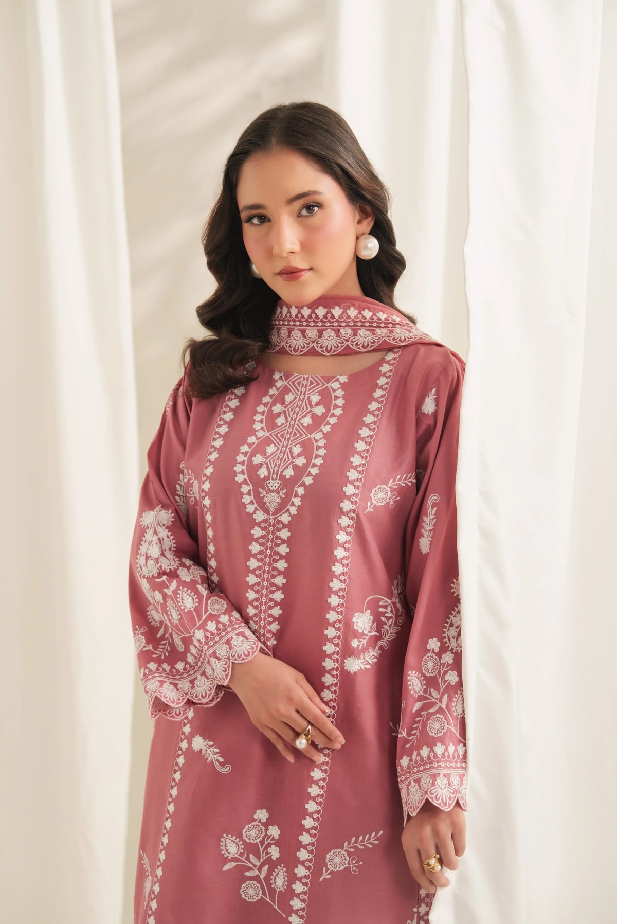 Pinki (Embroidery 3.PCs in Long Length)