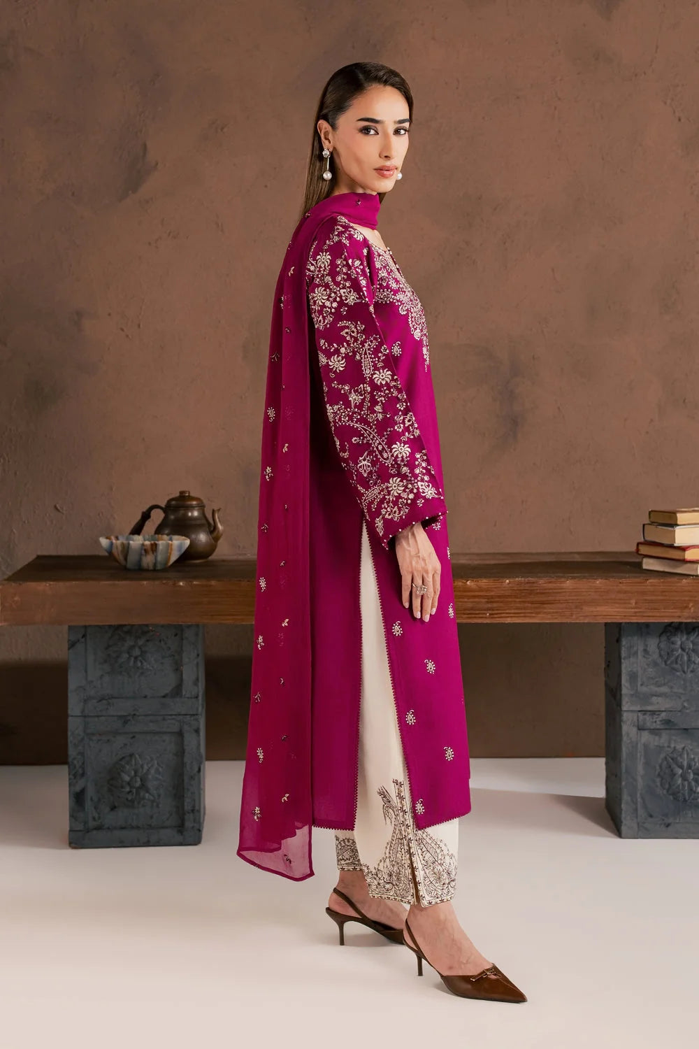 Rangoon (Embroidery 3.PCs in Long Length)