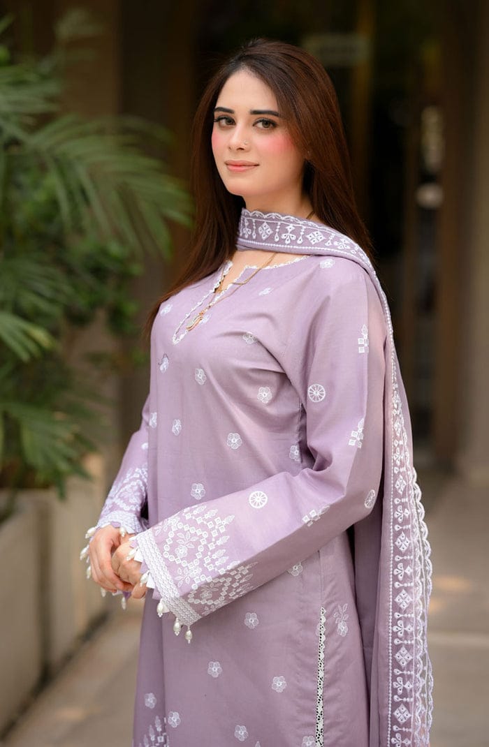 Saphire Bloom (Embroidery 3.Pcs)