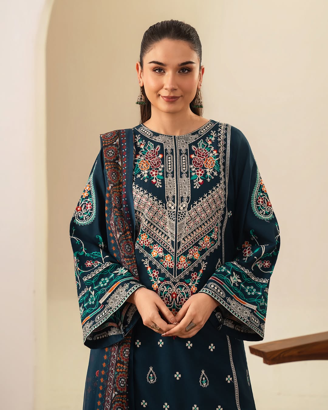 Zarqash (Embroidery 3.Pcs with bottom style Farshee Shalwar)