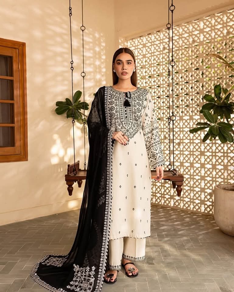 Arfa Embroidered in Long Length (3.Pcs)