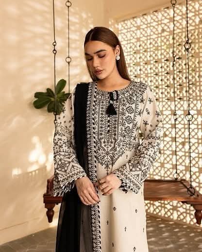 Arfa Embroidered in Long Length (3.Pcs)