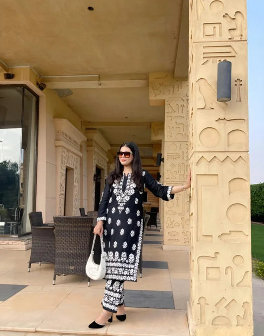 Chicken Kaari Design (embossed)(2.Pcs)