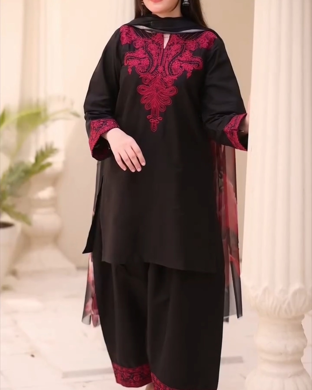 Moon light Embroidery (3.pcs)