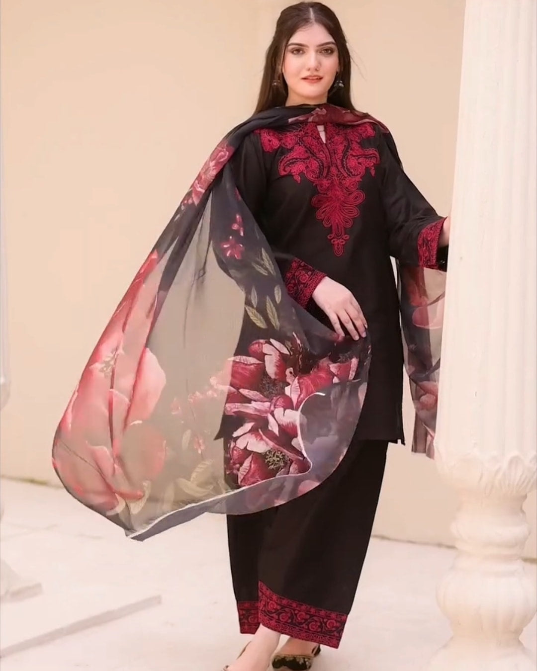 Moon light Embroidery (3.pcs)