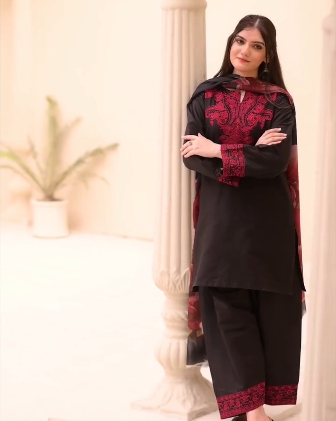 Moon light Embroidery (3.pcs)