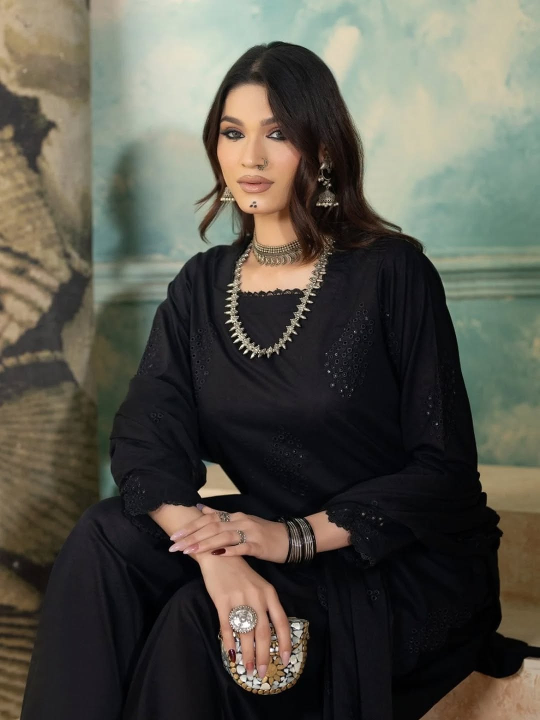Black Pearl (Embroidery 3.PCs)