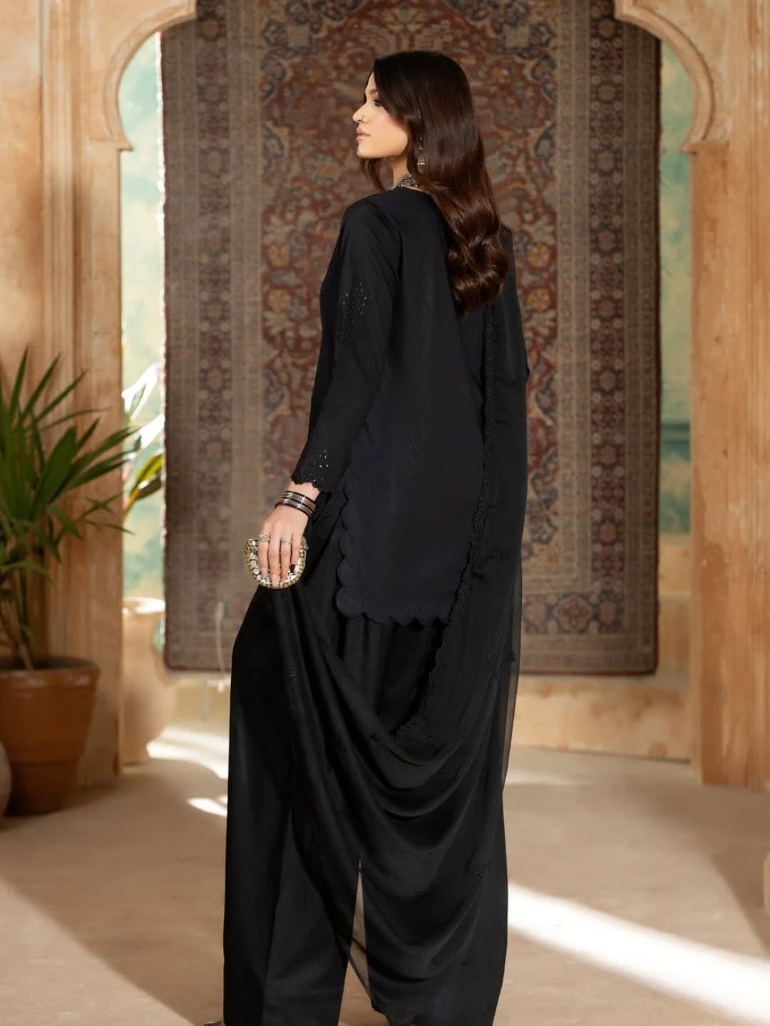 Black Pearl (Embroidery 3.PCs)