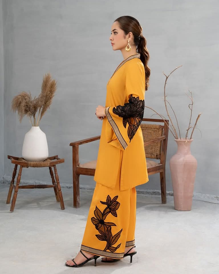 Almond (Embroidery Patchwork)(2.Pcs)